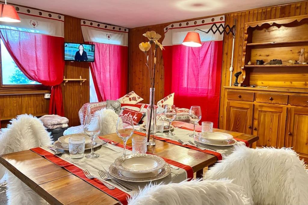 Appartamento Alpine Majestic Escape - Balcone Sulle Piste Di Sci Cir 0102 Champoluc Esterno foto