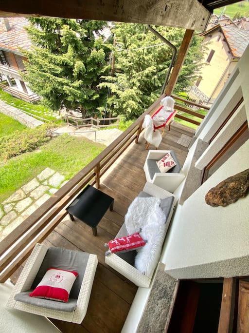 Appartamento Alpine Majestic Escape - Balcone Sulle Piste Di Sci Cir 0102 Champoluc Esterno foto