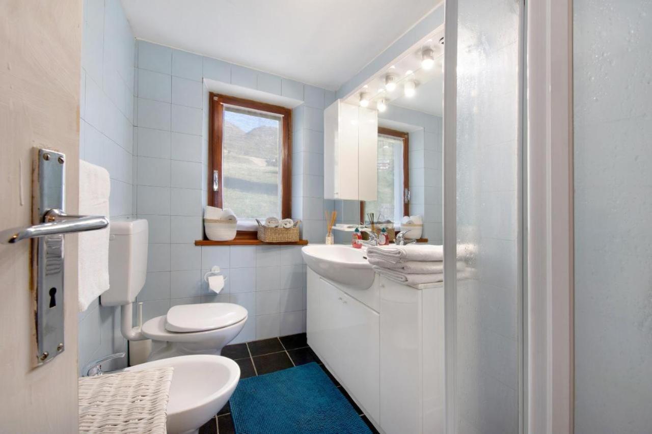 Appartamento Alpine Majestic Escape - Balcone Sulle Piste Di Sci Cir 0102 Champoluc Esterno foto