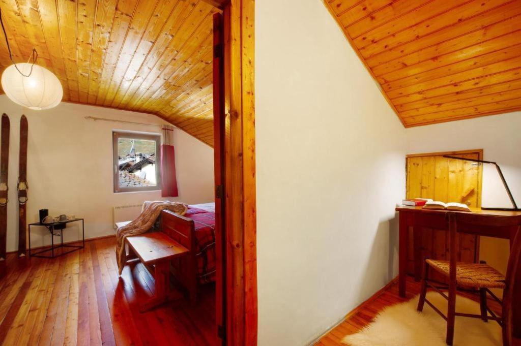 Appartamento Alpine Majestic Escape - Balcone Sulle Piste Di Sci Cir 0102 Champoluc Esterno foto